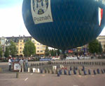 Netted gas balloon
