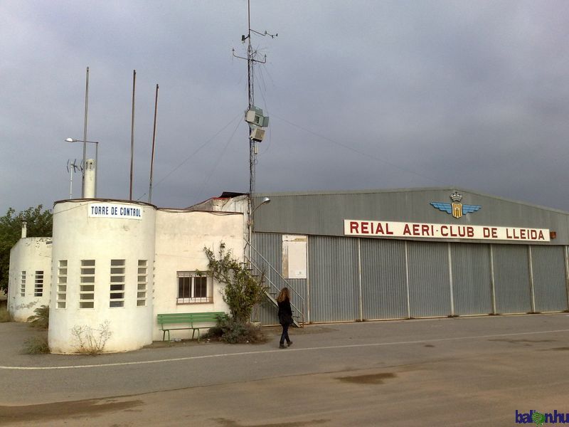 03.jpg