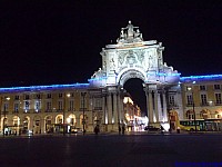 32._Lisboa_at_night_3.jpg